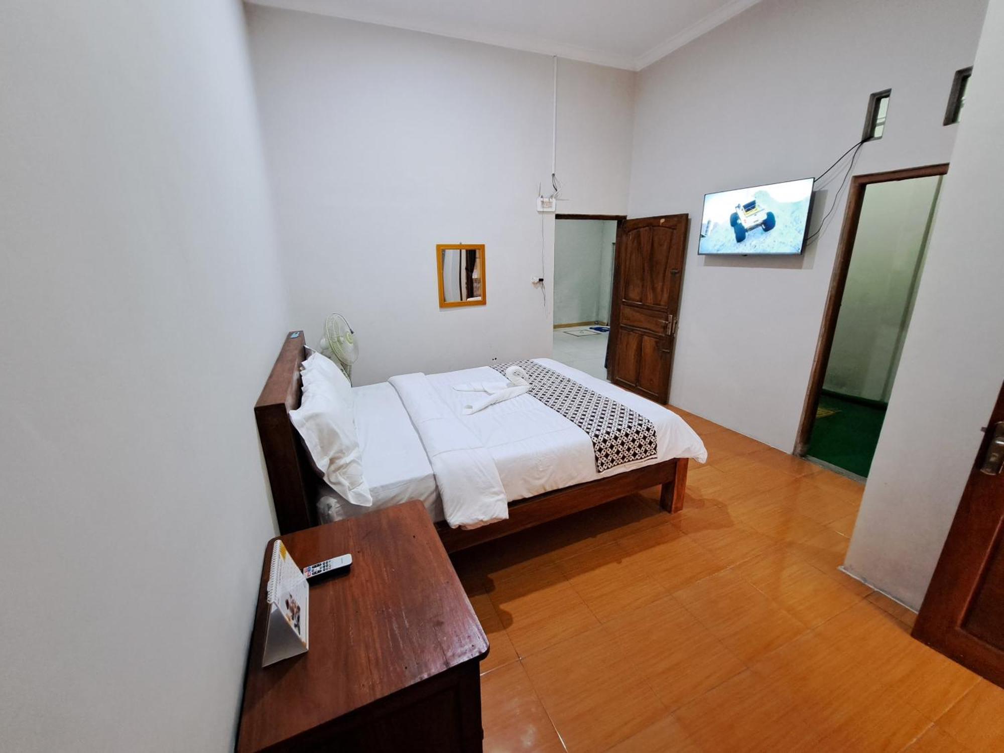 Romadhoni Homestay 马格朗 客房 照片